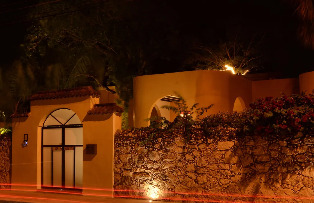 Ochenta Y Dos Bed&Breakfast&Spa-1
