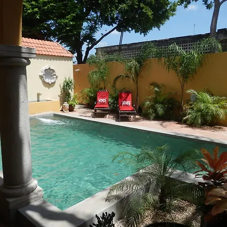 Ochenta Y Dos Bed & Breakfast & Spa-2