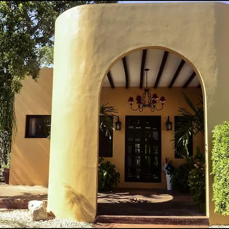 Ochenta Y Dos Bed & Breakfast & Spa-3